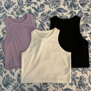 3 cropped halter tops size M